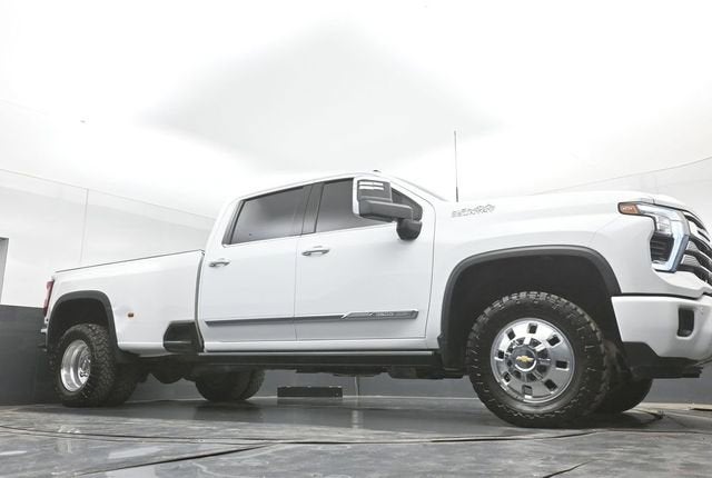 2024 Chevrolet Silverado 3500 HD High Country DRW