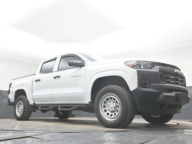 2024 Chevrolet Colorado WT