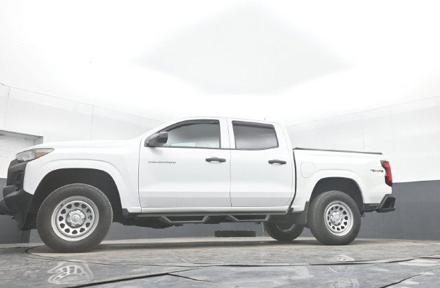 2024 Chevrolet Colorado WT