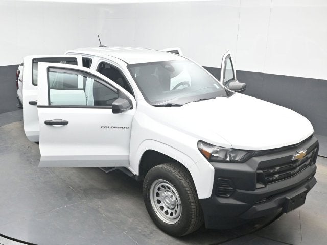 2024 Chevrolet Colorado WT