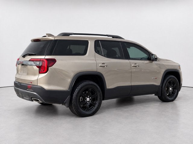 2022 GMC Acadia AT4