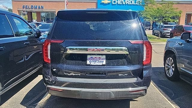 2023 GMC Yukon XL SLT