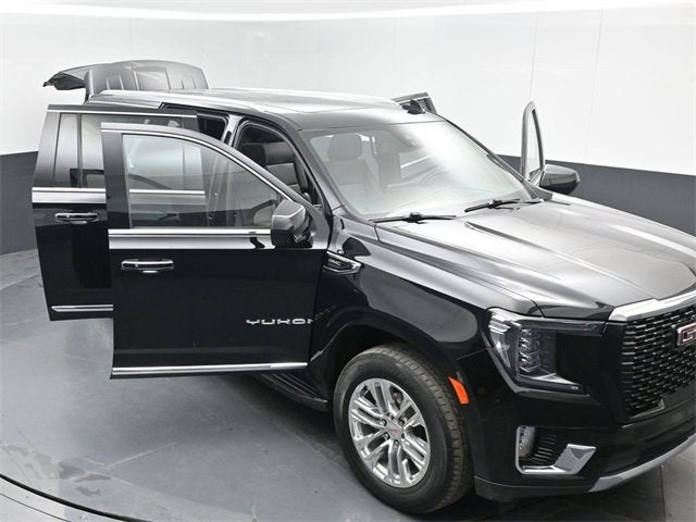 2023 GMC Yukon XL SLT