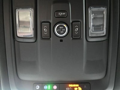 2025 Chevrolet Suburban RST