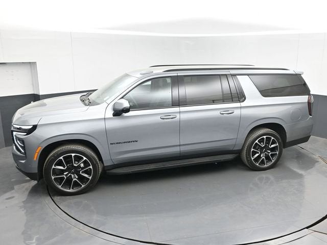 2025 Chevrolet Suburban RST