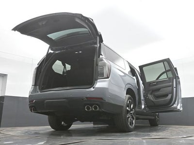 2025 Chevrolet Suburban RST