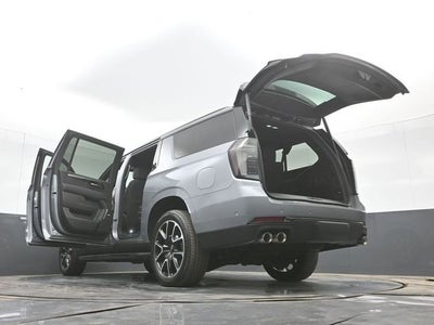 2025 Chevrolet Suburban RST