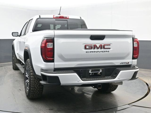 2024 GMC Canyon AT4
