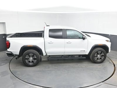 2024 GMC Canyon AT4