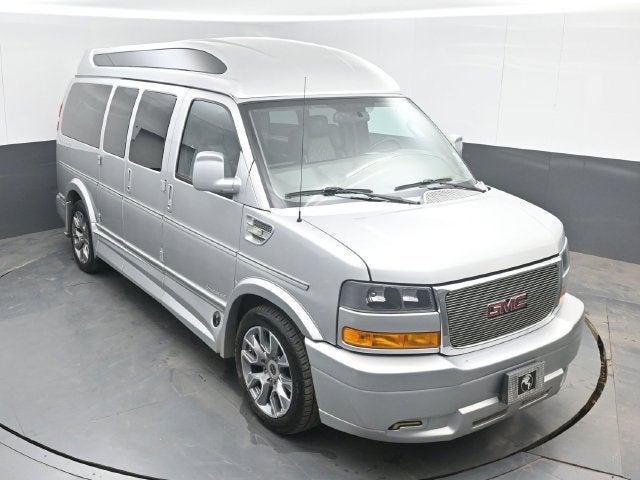 2022 GMC Savana Cargo 2500 RWD 2500 Regular Wheelbase Work Van