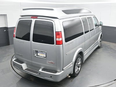 2022 GMC Savana Cargo 2500 RWD 2500 Regular Wheelbase Work Van