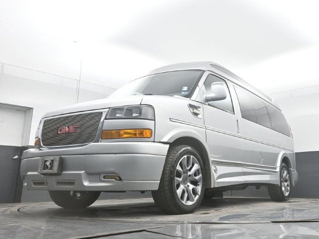 2022 GMC Savana Cargo 2500 RWD 2500 Regular Wheelbase Work Van