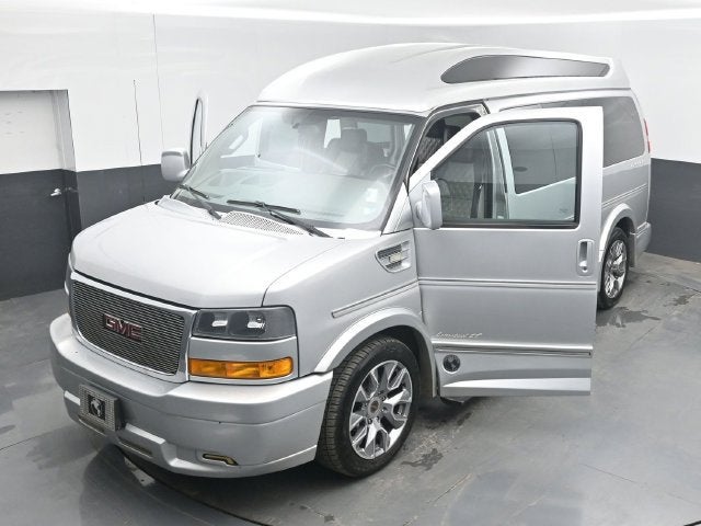 2022 GMC Savana Cargo 2500 RWD 2500 Regular Wheelbase Work Van