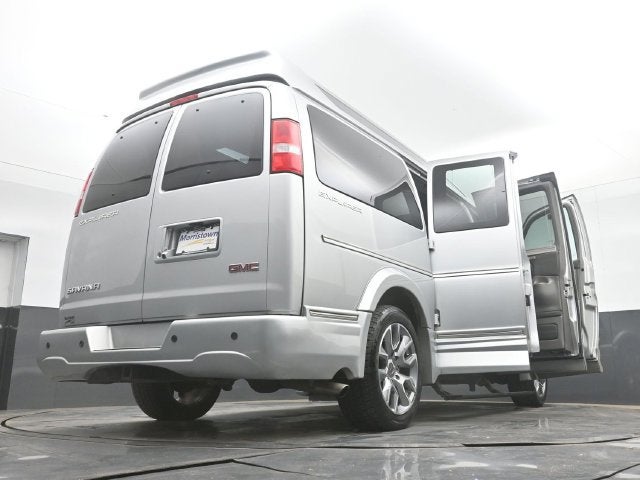 2022 GMC Savana Cargo 2500 RWD 2500 Regular Wheelbase Work Van