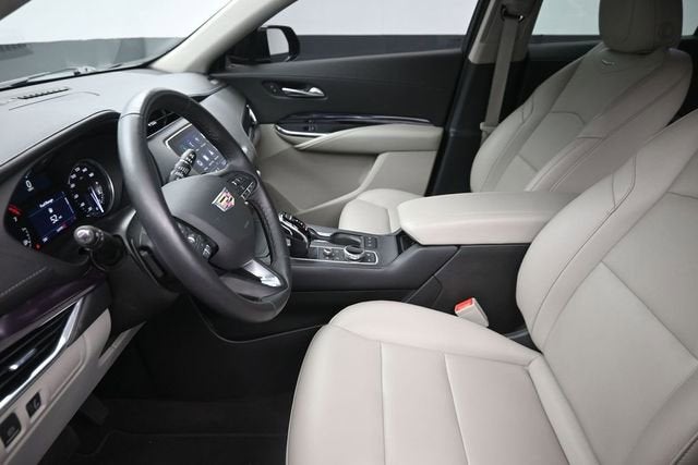 2023 Cadillac XT4 Luxury