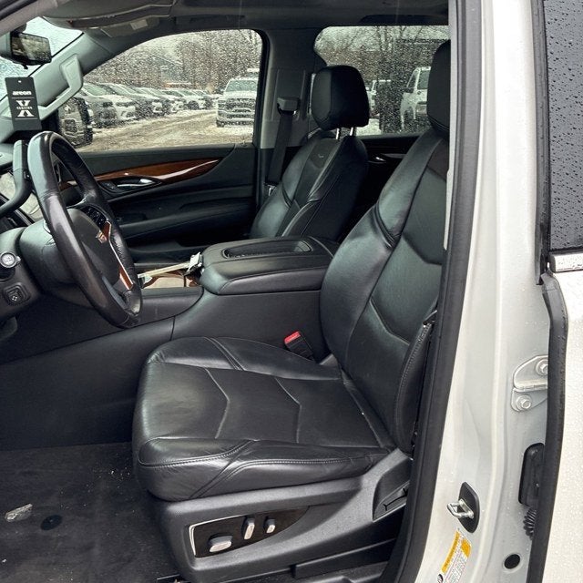 2020 Cadillac Escalade ESV Luxury