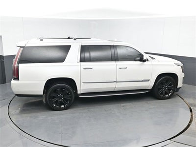 2020 Cadillac Escalade ESV Luxury