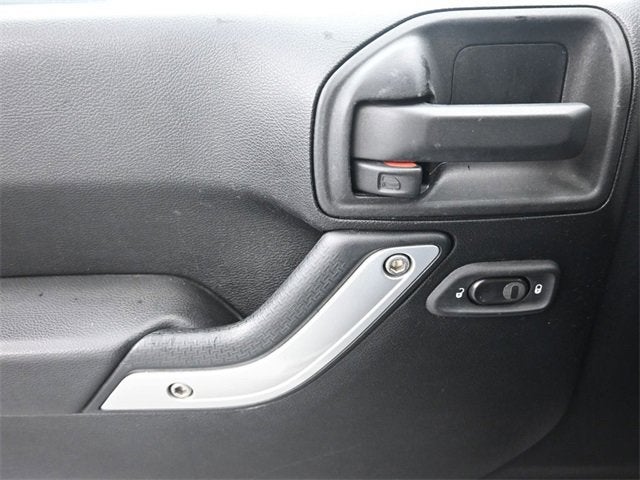 2011 Jeep Wrangler Unlimited Sahara