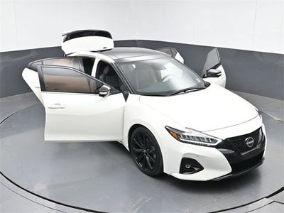 2023 Nissan Maxima SR