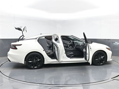 2023 Nissan Maxima SR