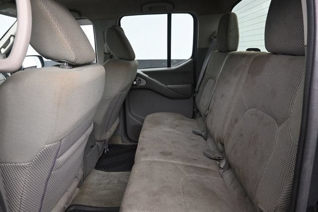 2015 Nissan Frontier SV