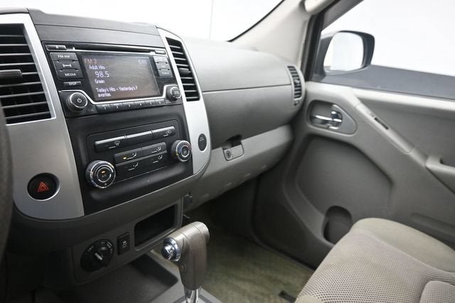 2015 Nissan Frontier SV