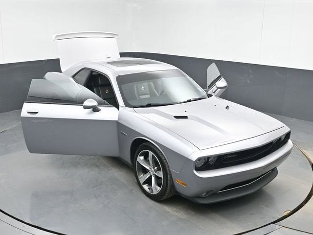 2014 Dodge Challenger SXT 100th Anniversary Appearance Group