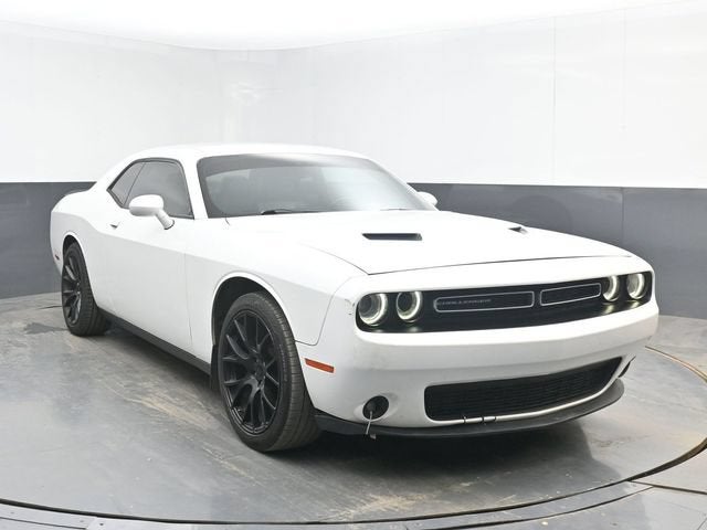 2015 Dodge Challenger SXT Plus
