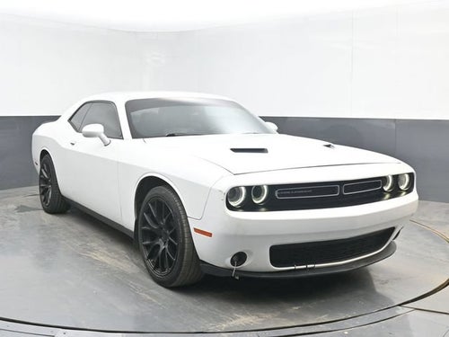 2015 Dodge Challenger SXT Plus
