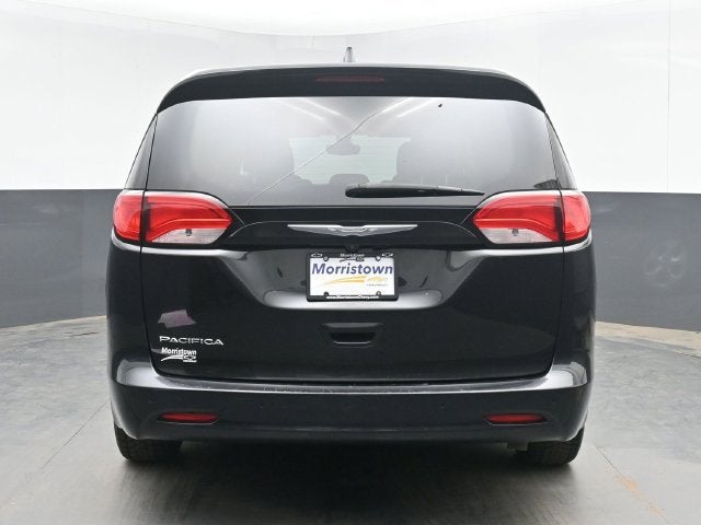 2017 Chrysler Pacifica LX