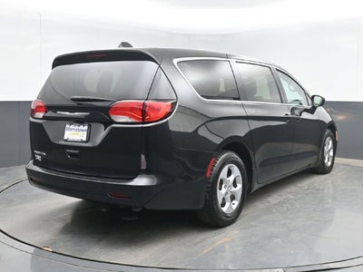 2017 Chrysler Pacifica LX