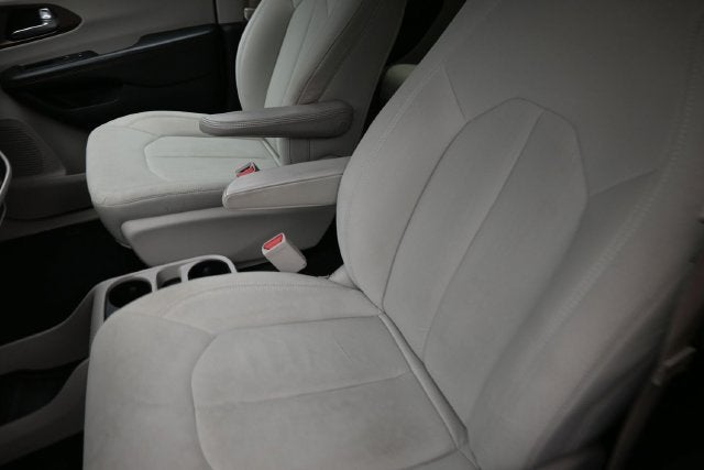 2017 Chrysler Pacifica LX