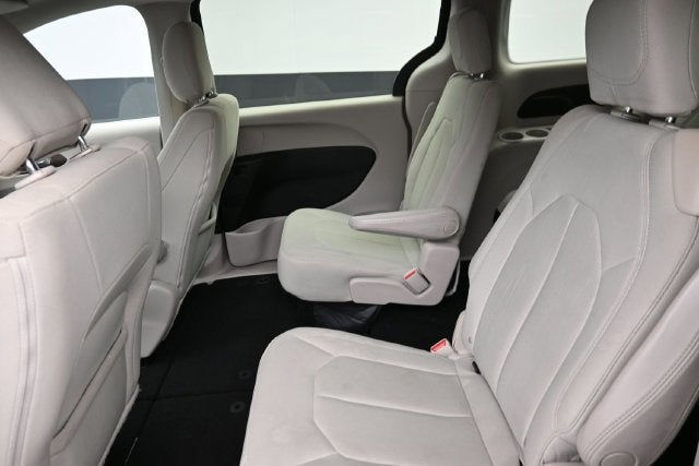 2017 Chrysler Pacifica LX