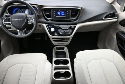 2017 Chrysler Pacifica LX