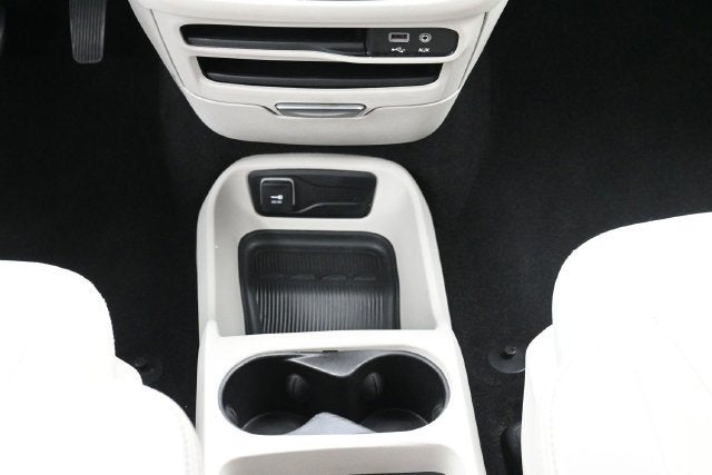 2017 Chrysler Pacifica LX