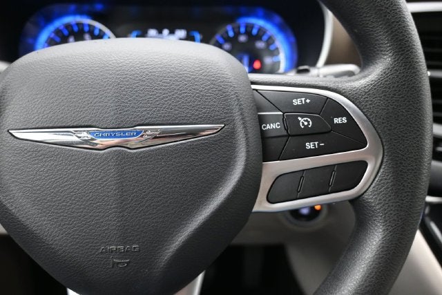 2017 Chrysler Pacifica LX