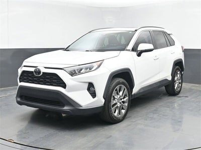 2020 Toyota RAV4 XLE Premium