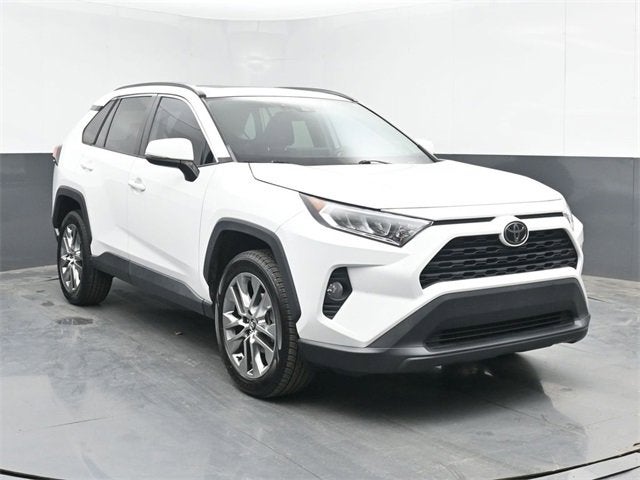 2020 Toyota RAV4 XLE Premium