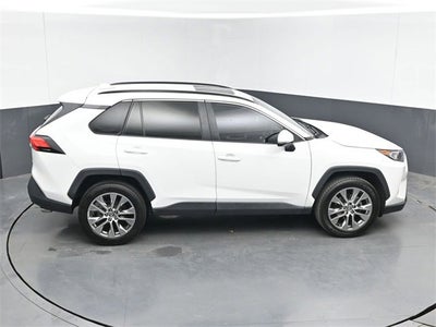 2020 Toyota RAV4 XLE Premium