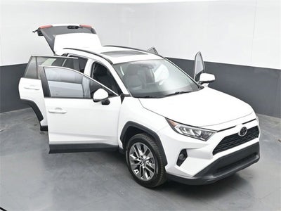 2020 Toyota RAV4 XLE Premium