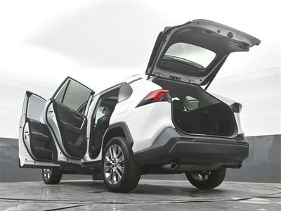 2020 Toyota RAV4 XLE Premium