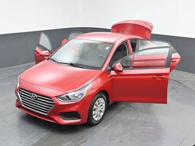 2022 Hyundai Accent SE