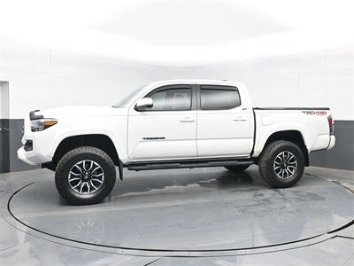2022 Toyota Tacoma 4WD SR