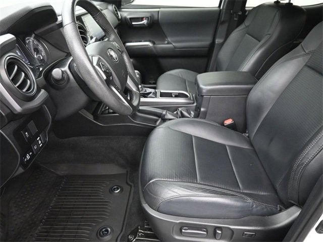 2022 Toyota Tacoma 4WD SR