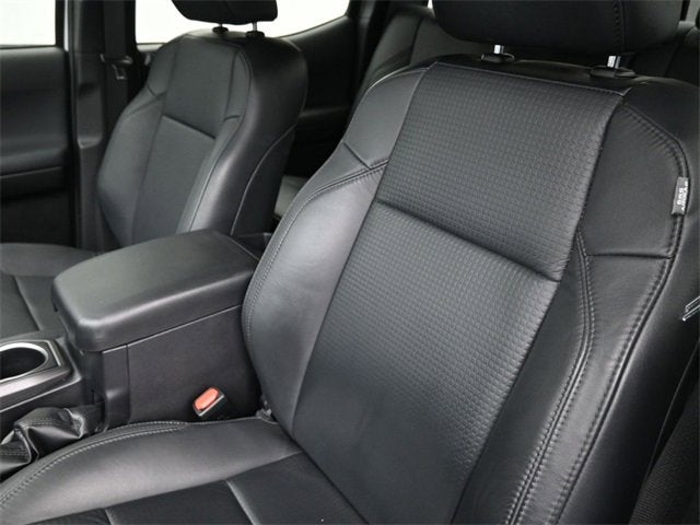 2022 Toyota Tacoma 4WD SR