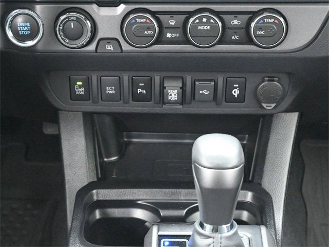 2022 Toyota Tacoma 4WD SR