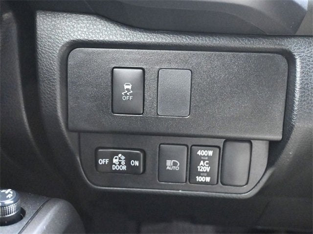 2022 Toyota Tacoma 4WD SR