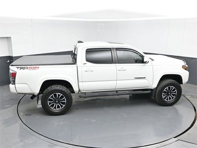2022 Toyota Tacoma 4WD SR