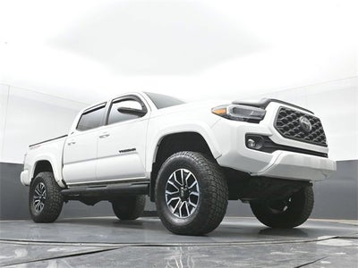 2022 Toyota Tacoma 4WD SR