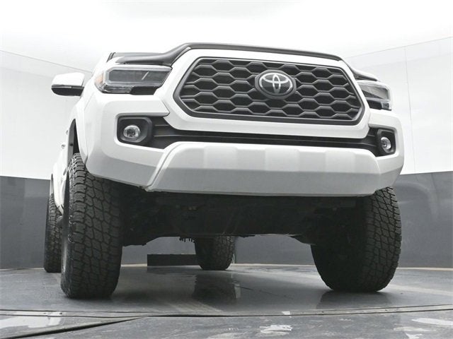 2022 Toyota Tacoma 4WD SR